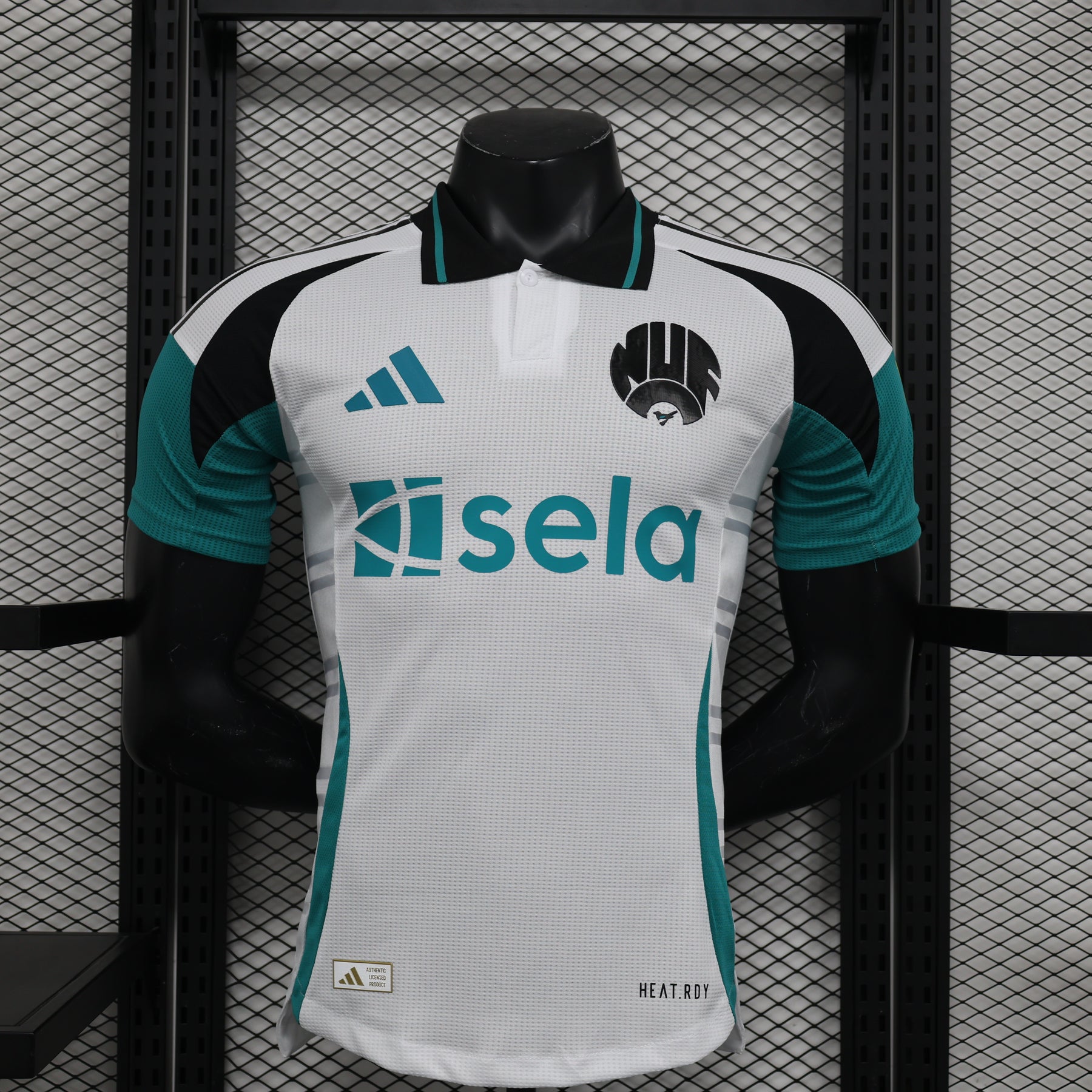 CAMISA NEWCASTLE VERSÃO JOGADOR THIRD 24/25