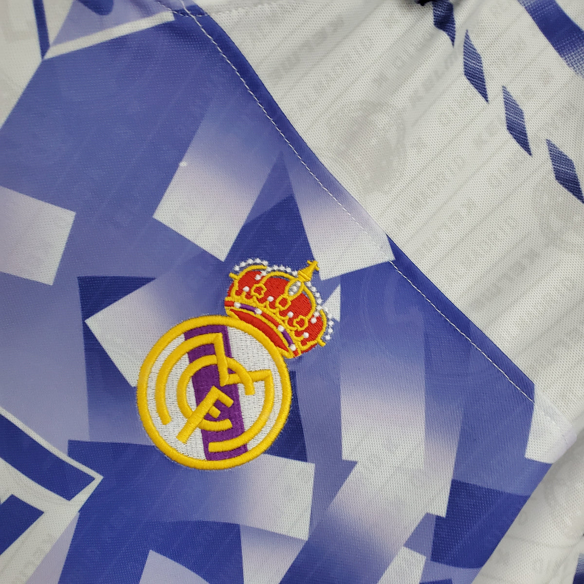 CAMISA REAL MADRID RETRÔ THIRD 96/97