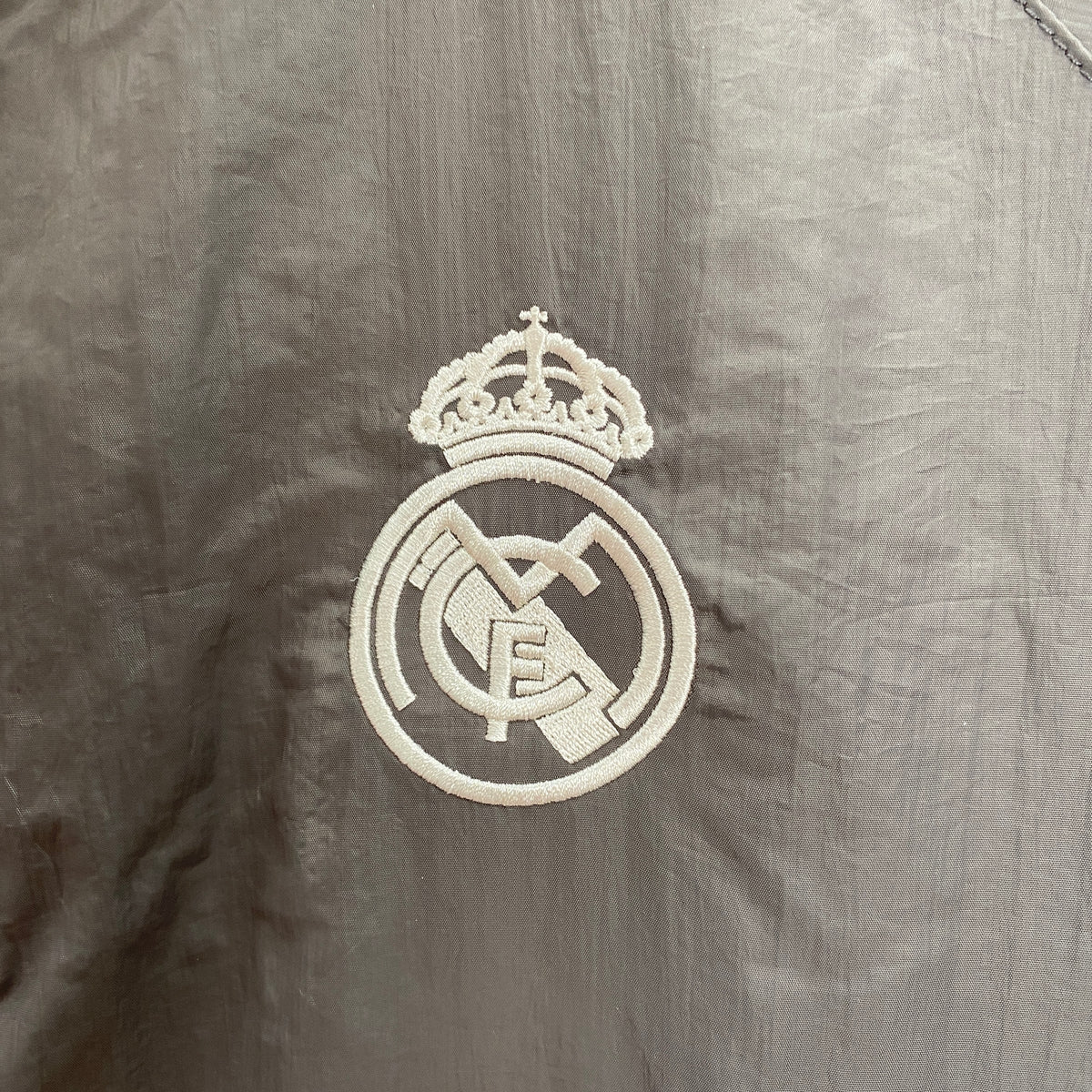 WINDBREAKER REAL MADRID GRAY 24/25