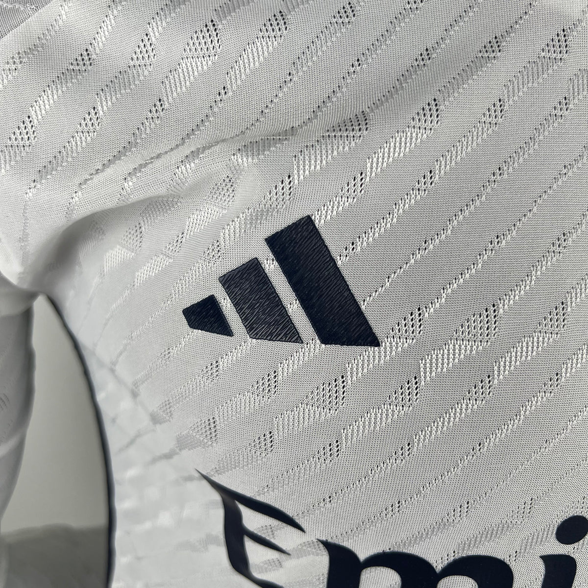 CAMISA REAL MADRID VERSÃO JOGADOR MANGA LONGA HOME 23/24