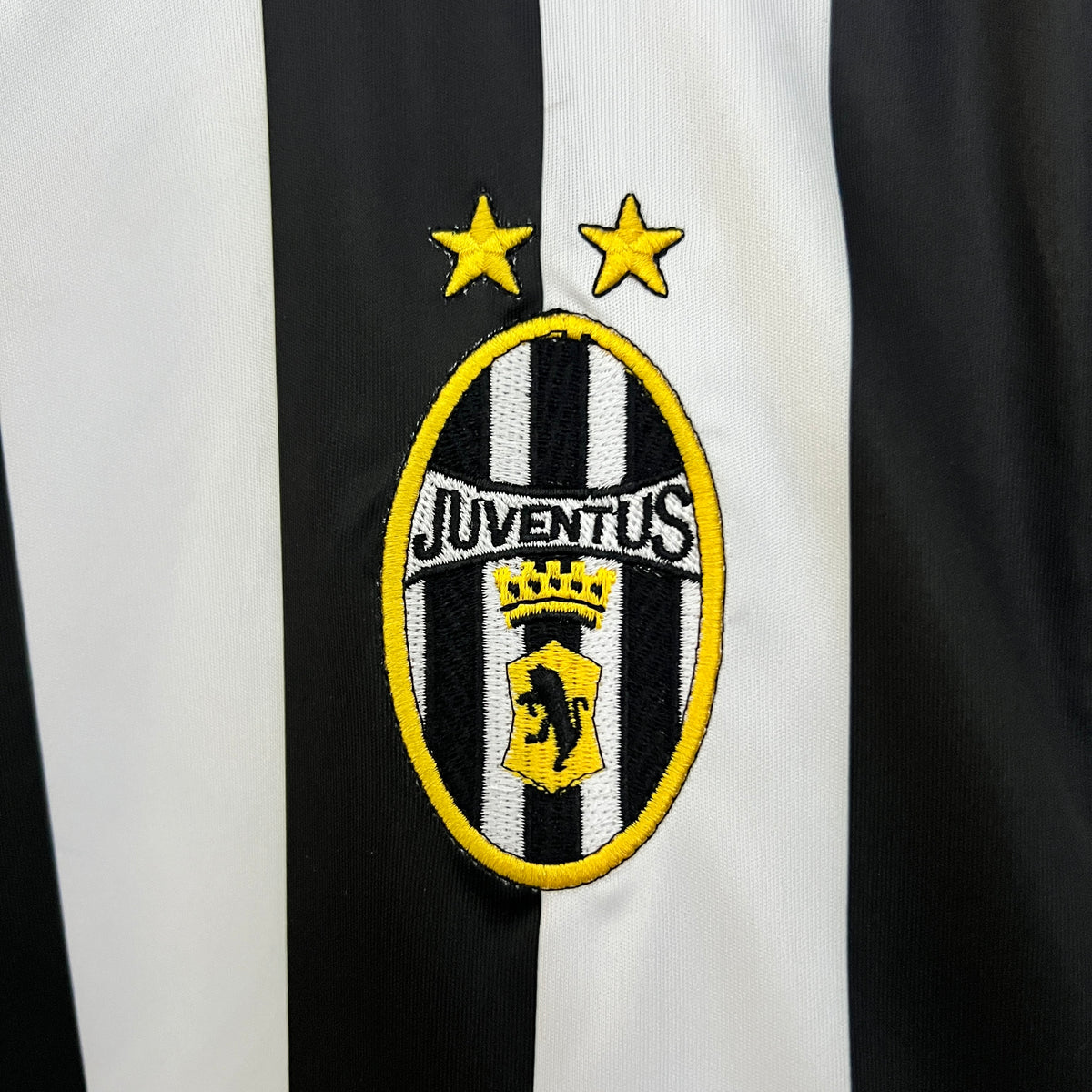 CAMISA JUVENTUS RETRÔ HOME 03/04