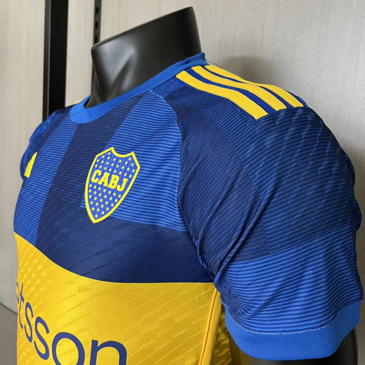 CAMISA BOCA JUNIORS VERSÃO JOGADOR HOME 23/24