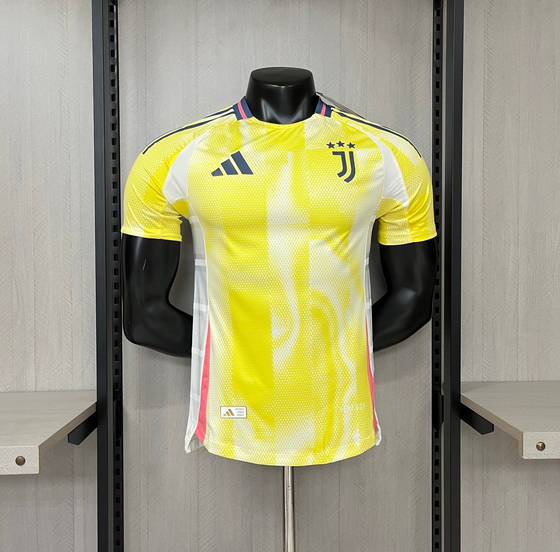 CAMISA JUVENTUS VERSÃO JOGADOR AWAY 24/25