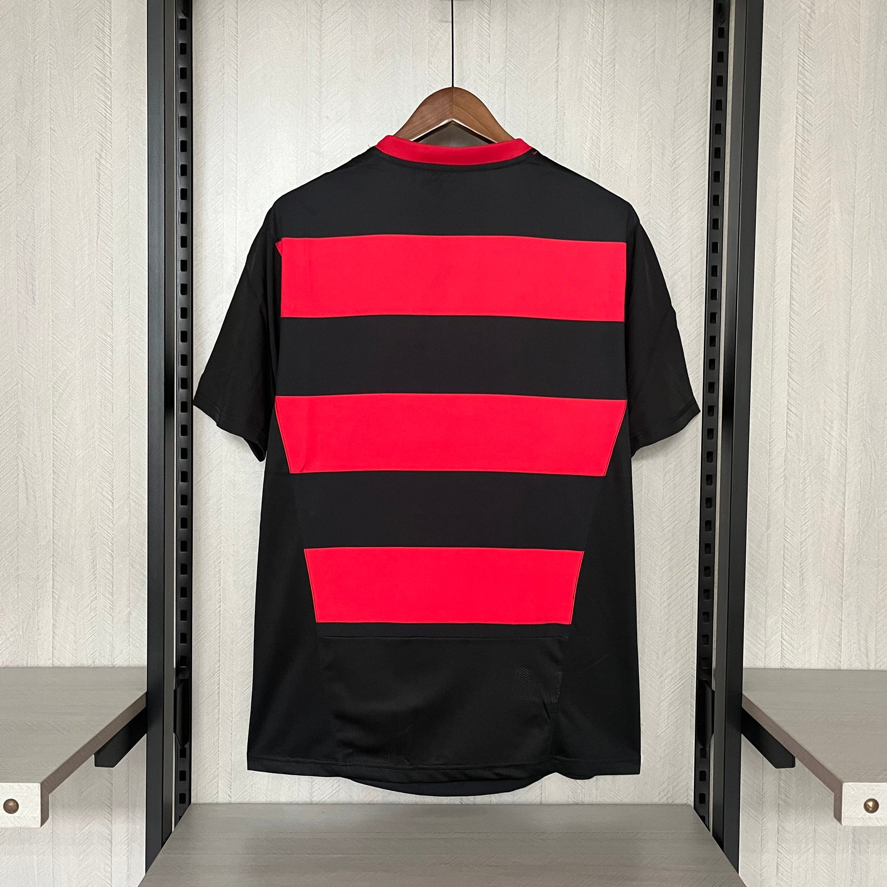 CAMISA RETRÔ FLAMENGO HOME 05/06