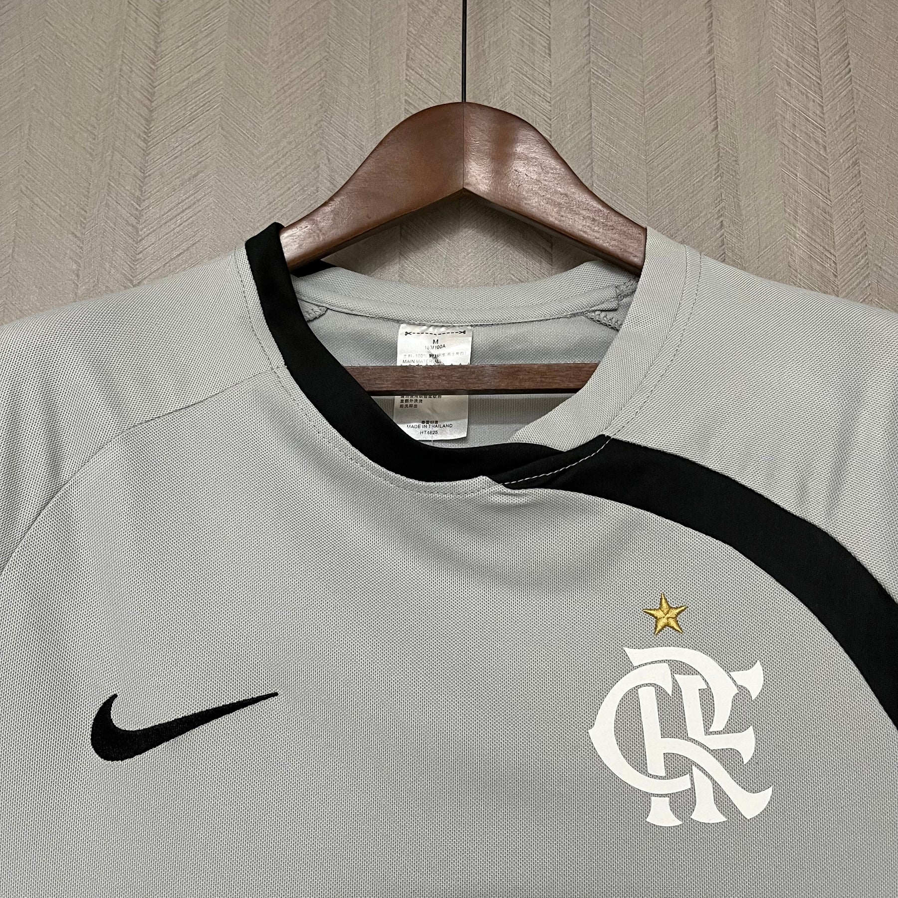 CAMISA RETRÔ FLAMENGO GOLEIRO 2008