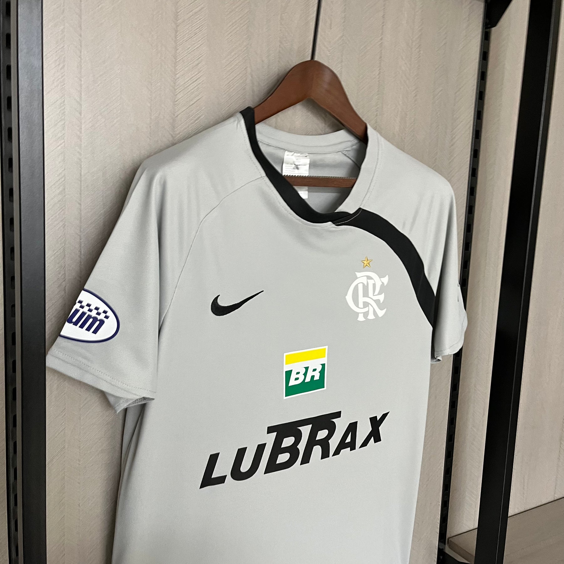 CAMISA RETRÔ FLAMENGO GOLEIRO 2008