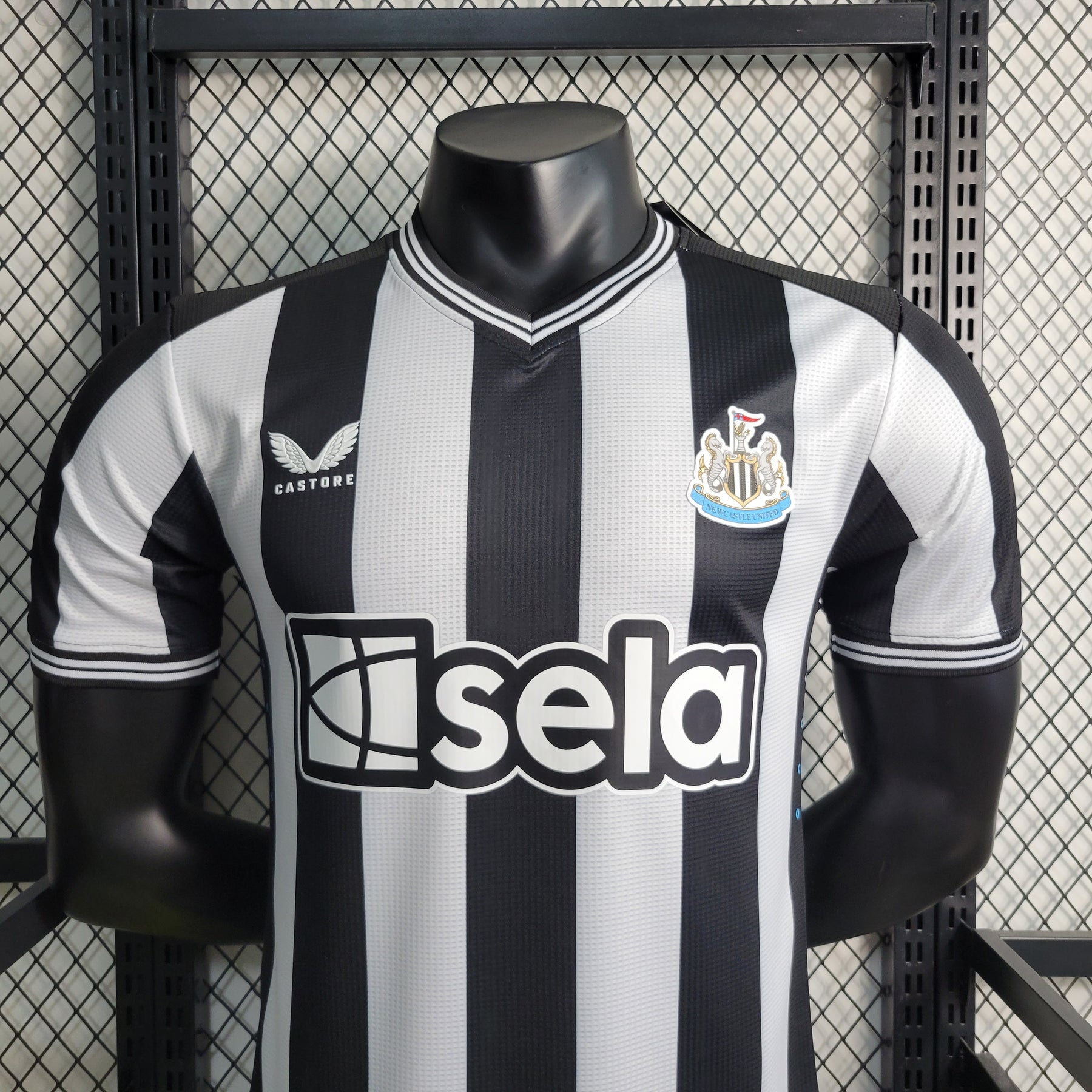 CAMISA NEWCASTLE VERSÃO JOGADOR HOME 23/24