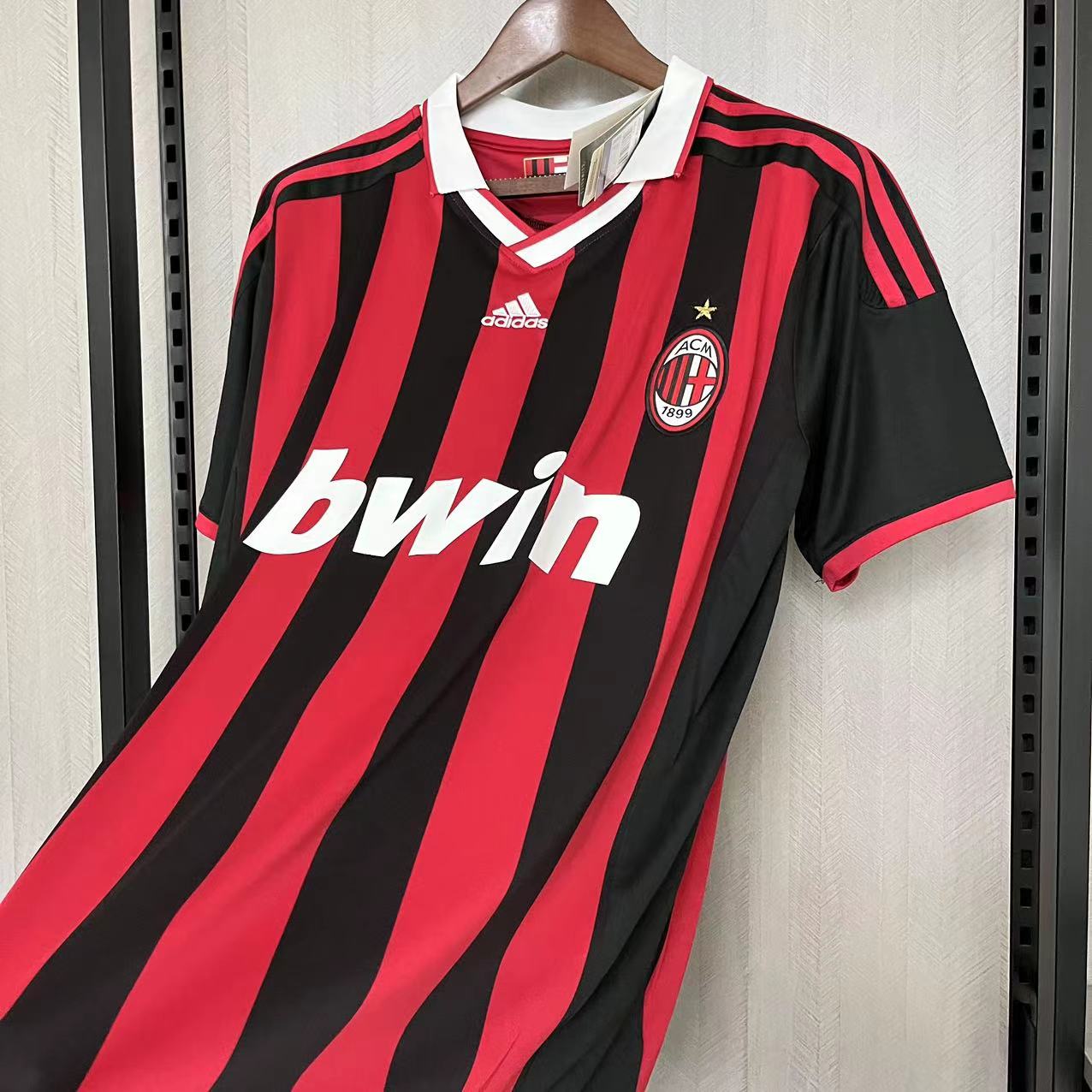 CAMISA MILAN RETRÔ HOME 09/10